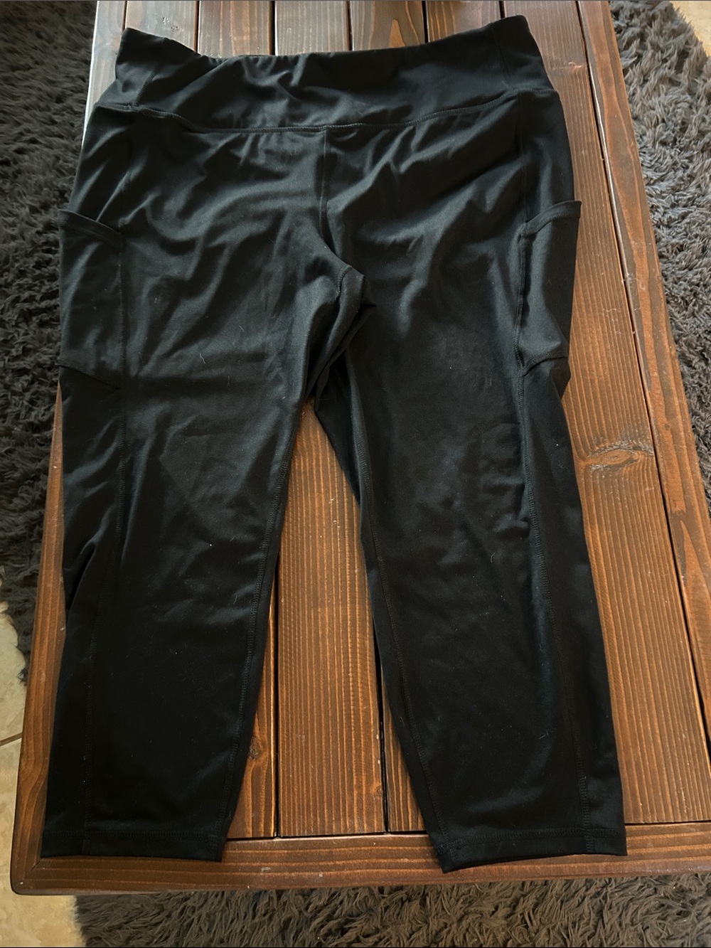 Torrid TRU Active Black Cropped Capri Leggings Side Pockets Size 3X Plus 3- L95
